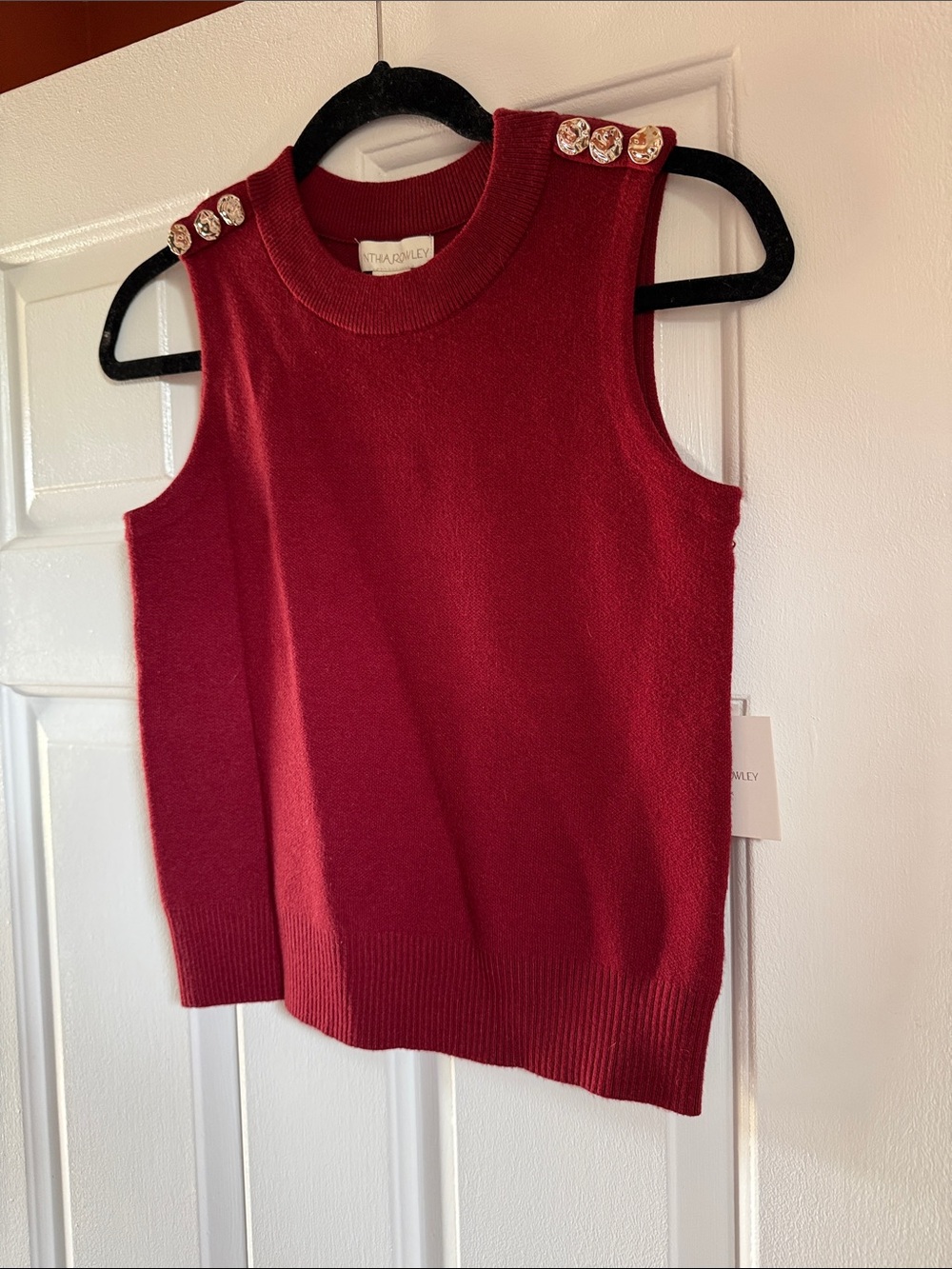 NWT Cynthia Rowley Burgundy Sleeveless Crewneck Sweater with Gold Buttons